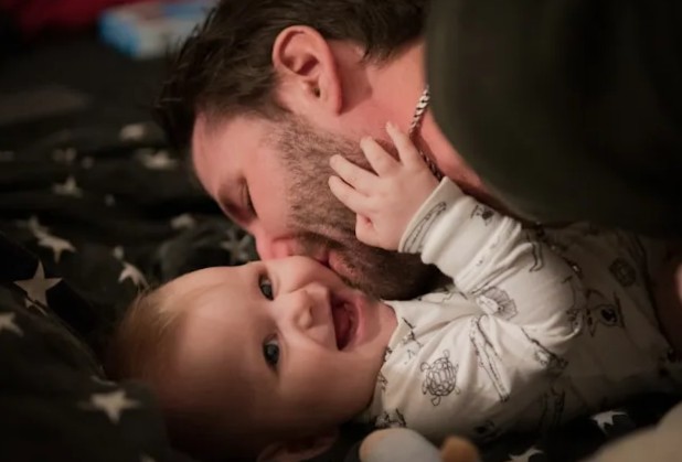 Bonding with Your Newborn Baby